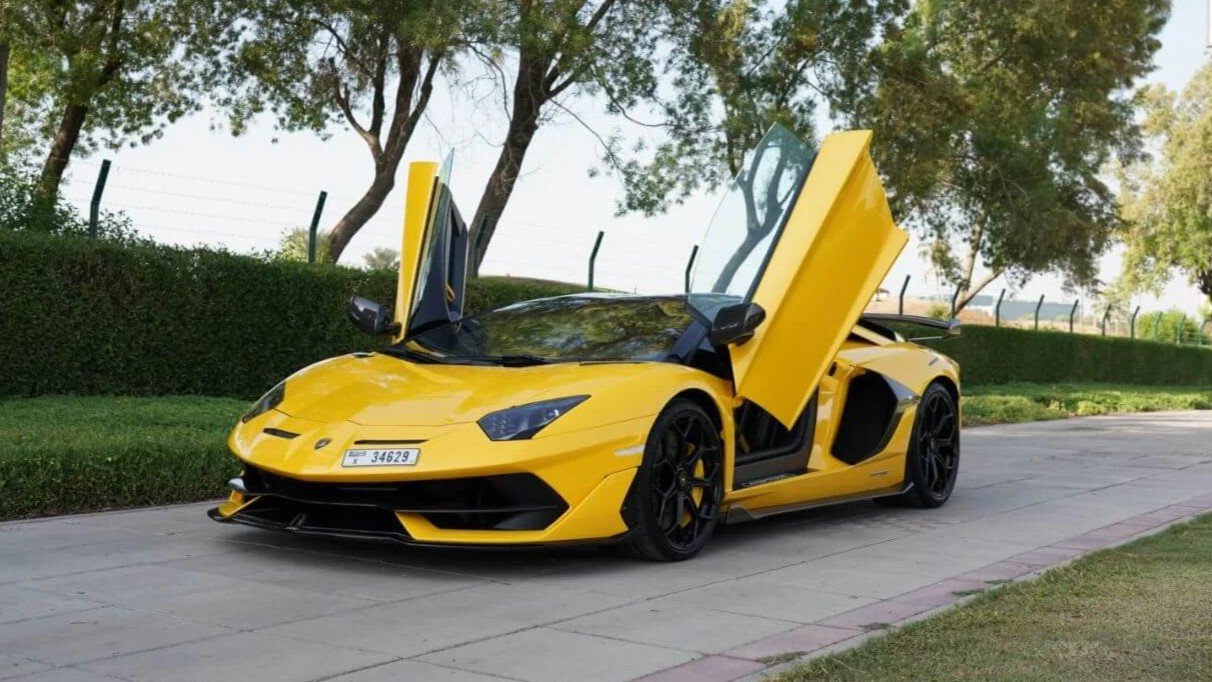 A Fusion of Luxury and Adventure: Renting a Lamborghini Aventador in Dubai - Seven Luxury Car Rental